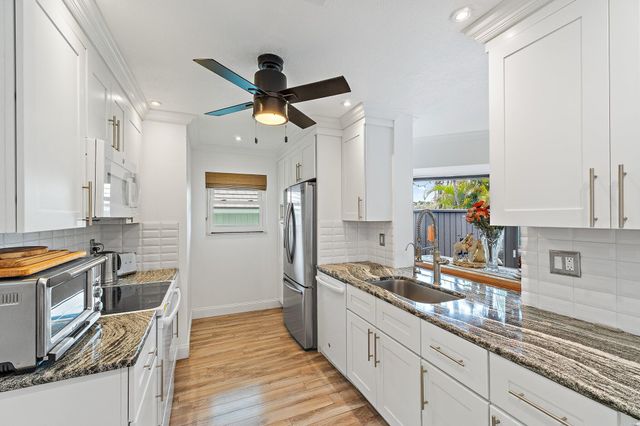 1127 E Seminole Avenue 24b, Jupiter, FL 33477