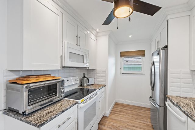 1127 E Seminole Avenue 24b, Jupiter, FL 33477