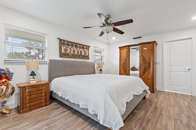 1127 E Seminole Avenue 24b, Jupiter, FL 33477