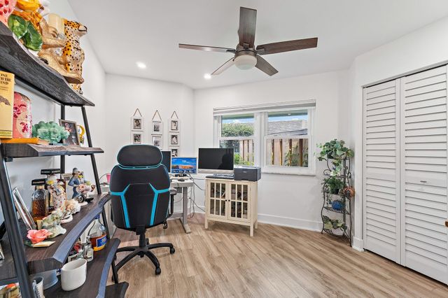 1127 E Seminole Avenue 24b, Jupiter, FL 33477