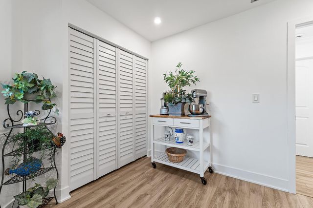1127 E Seminole Avenue 24b, Jupiter, FL 33477