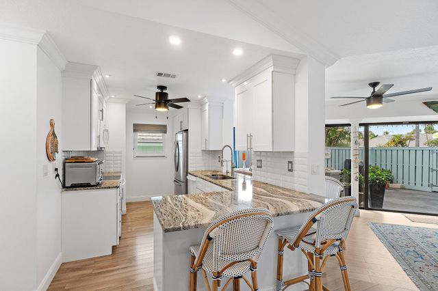 1127 E Seminole Avenue 24b, Jupiter, FL 33477