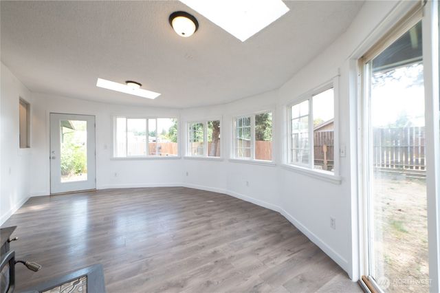 6852 Dutch Haven Drive, Lynden, WA 98264
