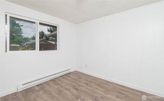 6852 Dutch Haven Drive, Lynden, WA 98264