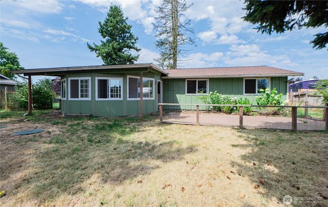 6852 Dutch Haven Drive, Lynden, WA 98264