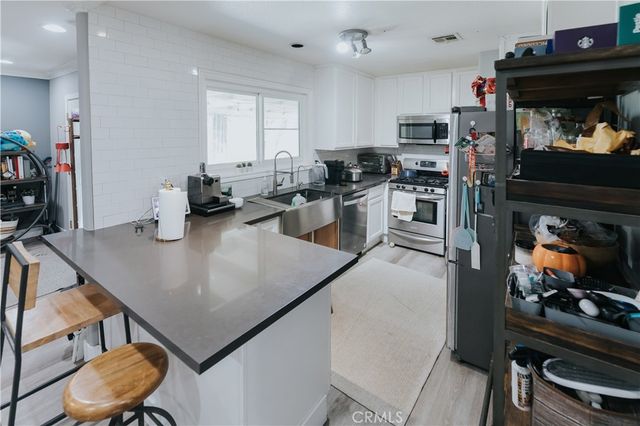 2438 Emerson, Corona, CA 92882