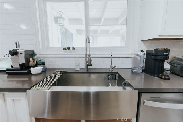 2438 Emerson, Corona, CA 92882