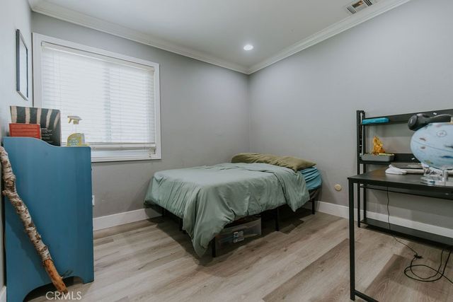 2438 Emerson, Corona, CA 92882