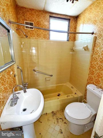 2249 CANTRELL ST, Philadelphia, PA 19145