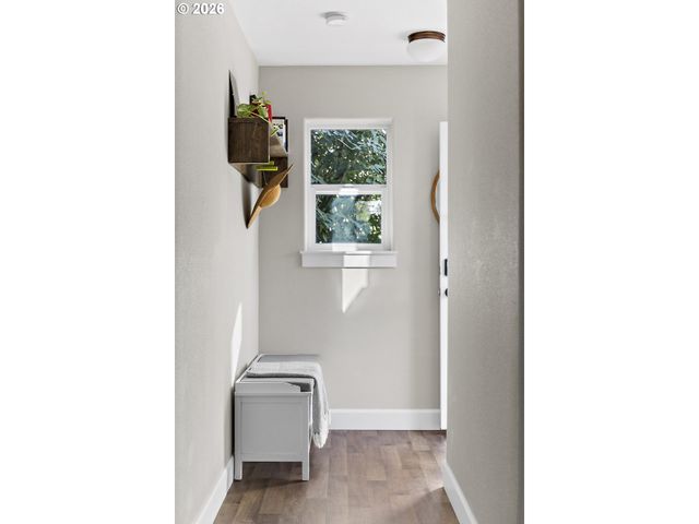 8952 N FORTUNE Ave, Portland, OR 97203