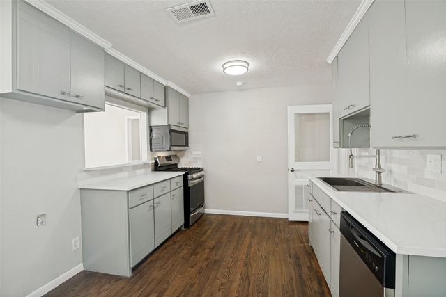 10429 Aledo Drive, Dallas, TX 75228