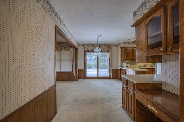 908 NW 74th St, Lawton, OK 73505