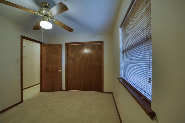 908 NW 74th St, Lawton, OK 73505