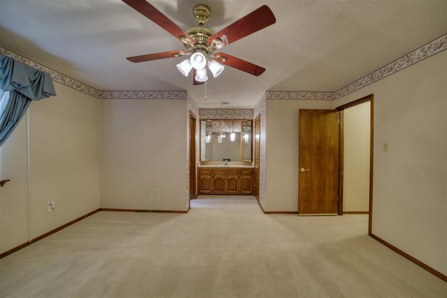 908 NW 74th St, Lawton, OK 73505