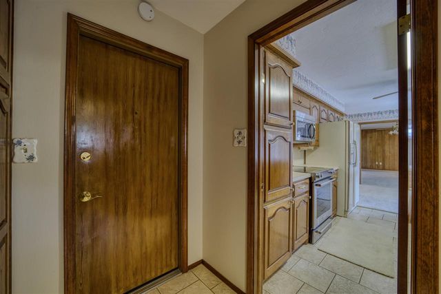 908 NW 74th St, Lawton, OK 73505