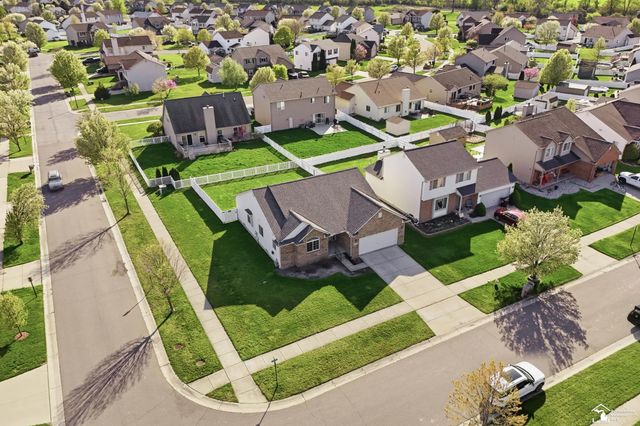 4102 Crooked Lane Lane, Newport, MI 48166