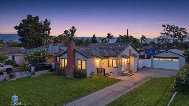 896 Valencia, Colton, CA 92324
