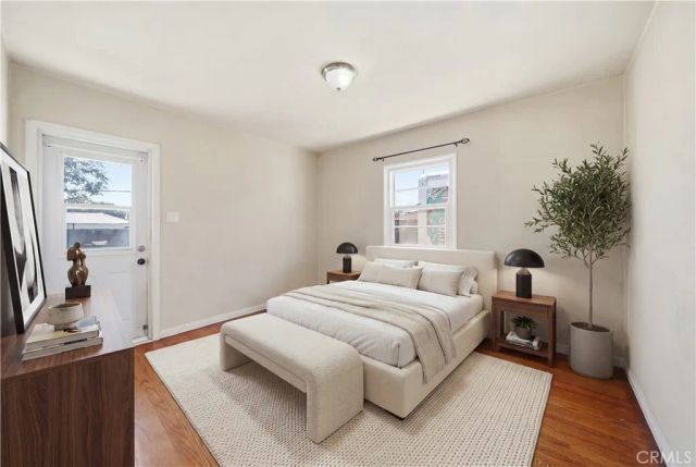 896 Valencia, Colton, CA 92324