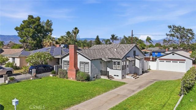 896 Valencia, Colton, CA 92324