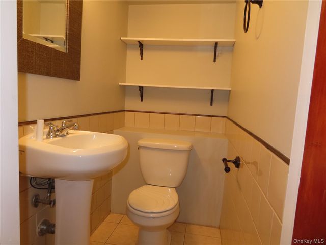 20809 Bardwell Avenue, Queens Village, NY 11429