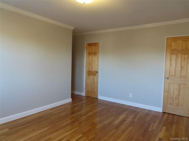 20809 Bardwell Avenue, Queens Village, NY 11429