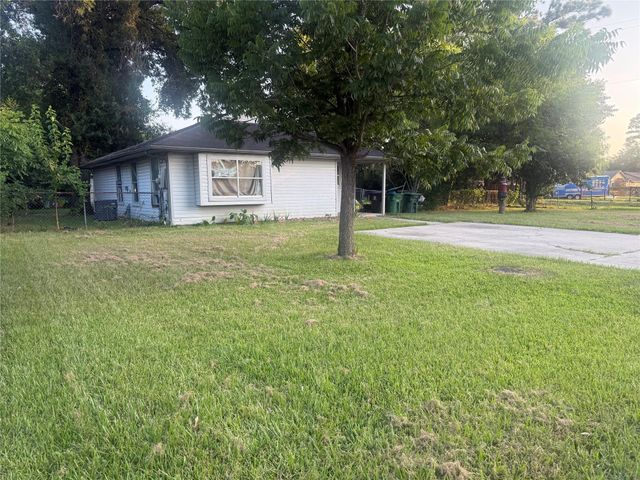 9318 Sterlingshire Street, Houston, TX 77078