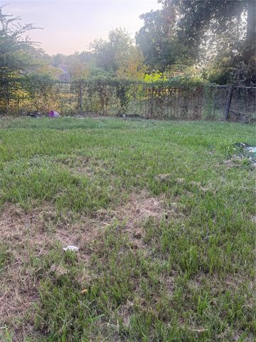 9318 Sterlingshire Street, Houston, TX 77078