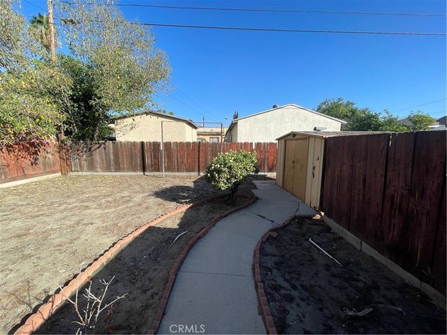 11751 Arminta, North Hollywood, CA 91605