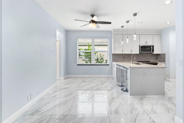 12403 Cascades Pointe Drive, Boca Raton, FL 33428