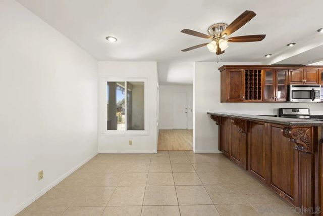 2170 Jefferson Ave, Escondido, CA 92027