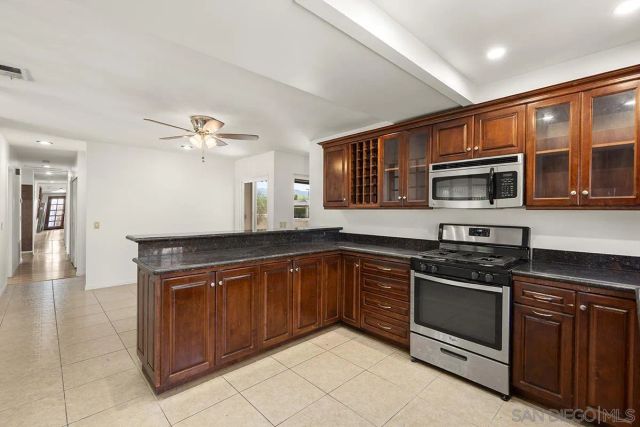 2170 Jefferson Ave, Escondido, CA 92027
