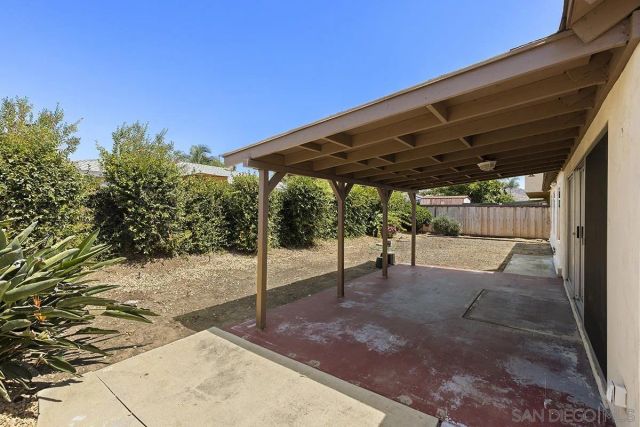 2170 Jefferson Ave, Escondido, CA 92027