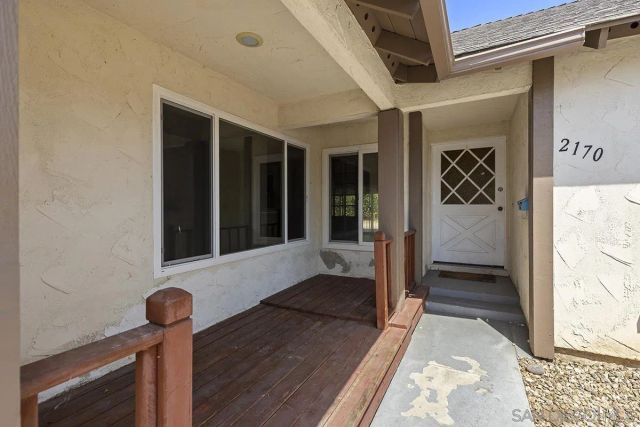 2170 Jefferson Ave, Escondido, CA 92027