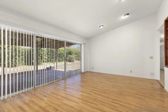 2170 Jefferson Ave, Escondido, CA 92027