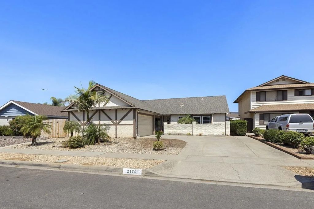 2170 Jefferson Ave, Escondido, CA 92027