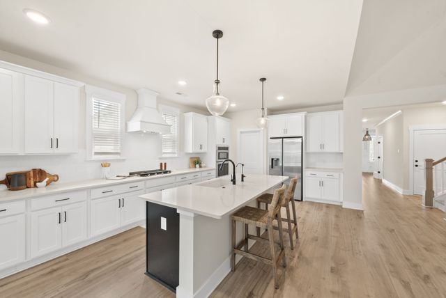 4043 John Marsh Rd, Spring Hill, TN 37174