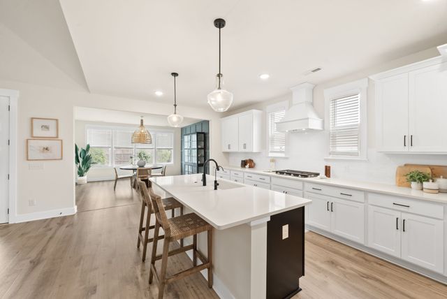 4043 John Marsh Rd, Spring Hill, TN 37174