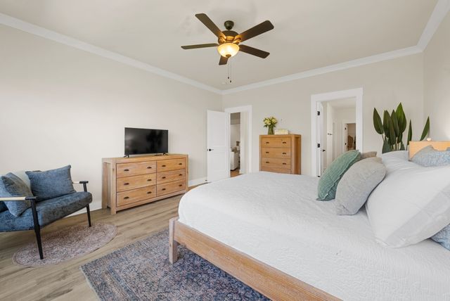 4043 John Marsh Rd, Spring Hill, TN 37174
