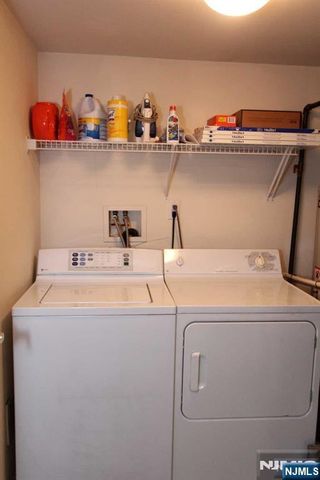 291 Roslyn Court, West New York, NJ 07093