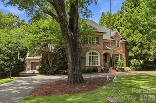 2012 Harris Road, Charlotte, NC 28211