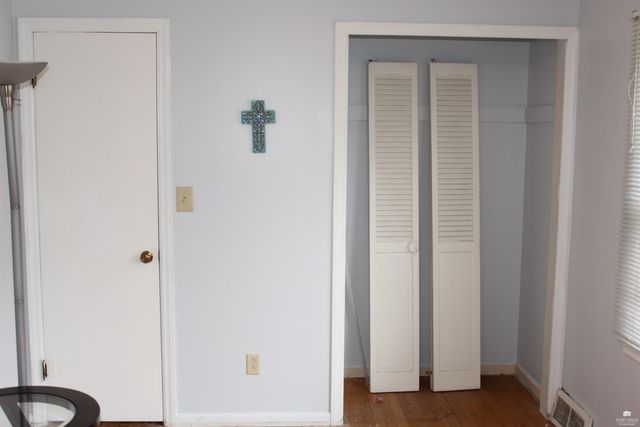 354 N Delaware Avenue, Manhattan, KS 66502