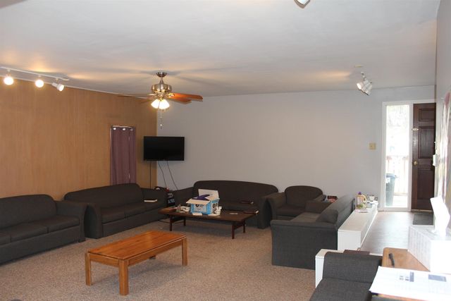 354 N Delaware Avenue, Manhattan, KS 66502