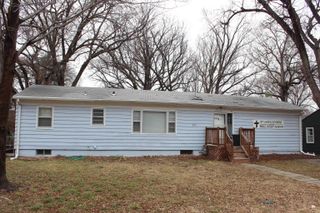 354 N Delaware Avenue, Manhattan, KS 66502