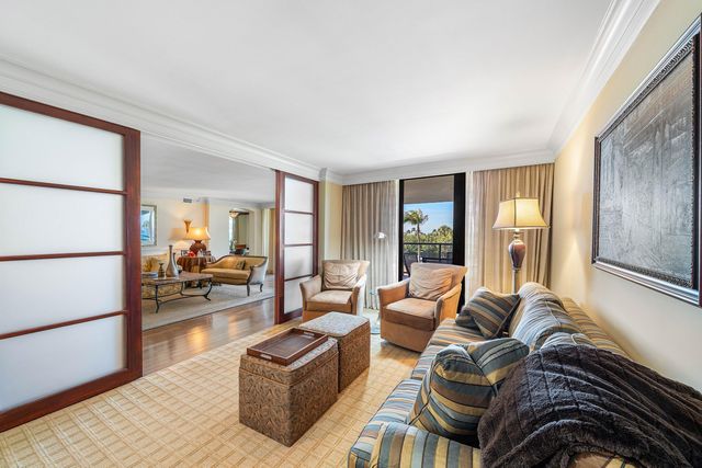 3440 S Ocean Boulevard 304, Palm Beach, FL 33480