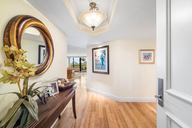3440 S Ocean Boulevard 304, Palm Beach, FL 33480