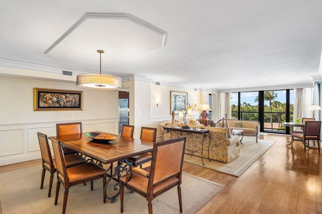 3440 S Ocean Boulevard 304, Palm Beach, FL 33480