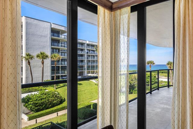 3440 S Ocean Boulevard 304, Palm Beach, FL 33480
