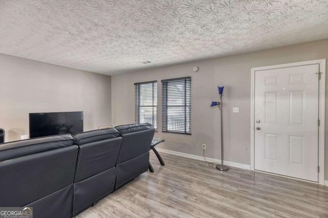 5544 Alpine Court, Lithonia, GA 30038