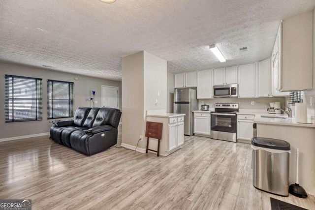 5544 Alpine Court, Lithonia, GA 30038