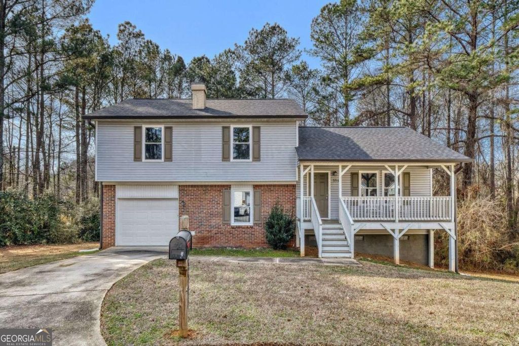 5544 Alpine Court, Lithonia, GA 30038